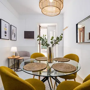 New! Unique 1 Bedroom Apartment- Santa Catarina 42 Apartamento Lisboa